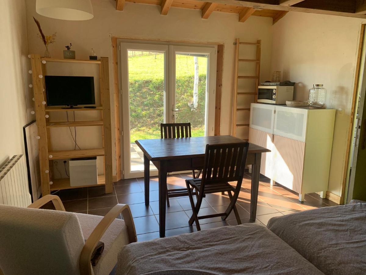Studio Laina Avec Piscine, Spa Optionnel Irissarry Exteriör bild